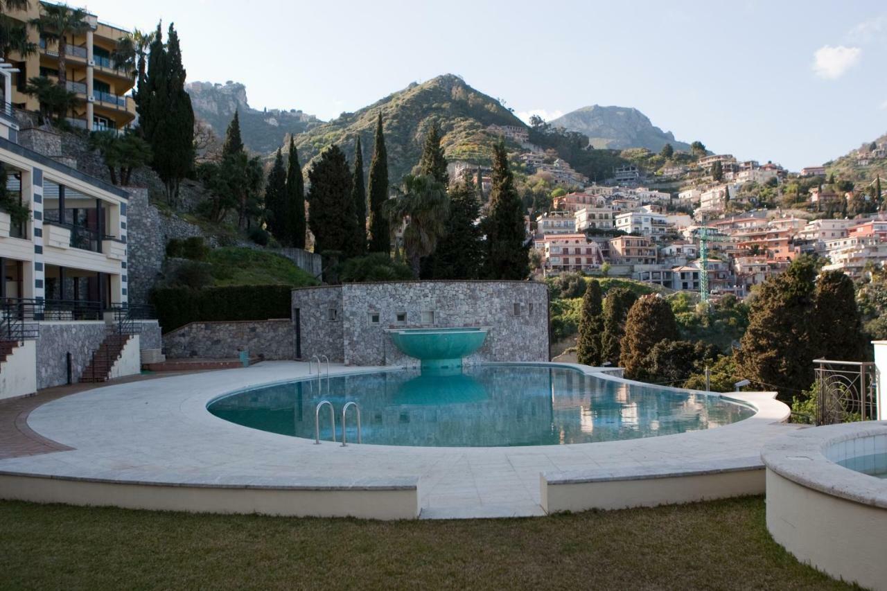 Taormina Seaview Apartment - Taormina Holidays Екстер'єр фото